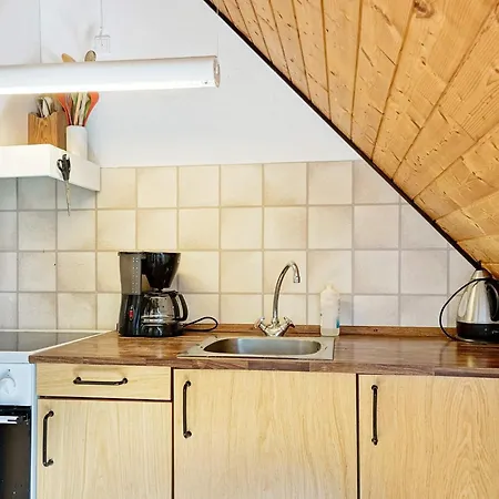 4 Person In Nexo Apartment *